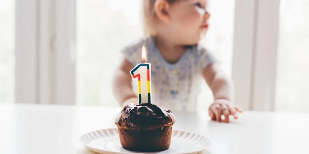 Premier anniversaire de bébé : 11 idées de cadeaux