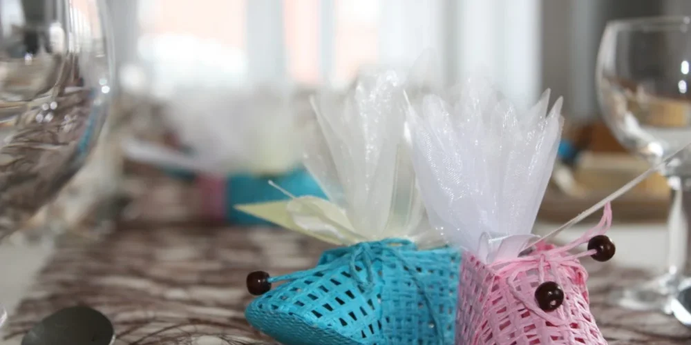Baptême de bébé : comment réaliser une décoration de table inoubliable
